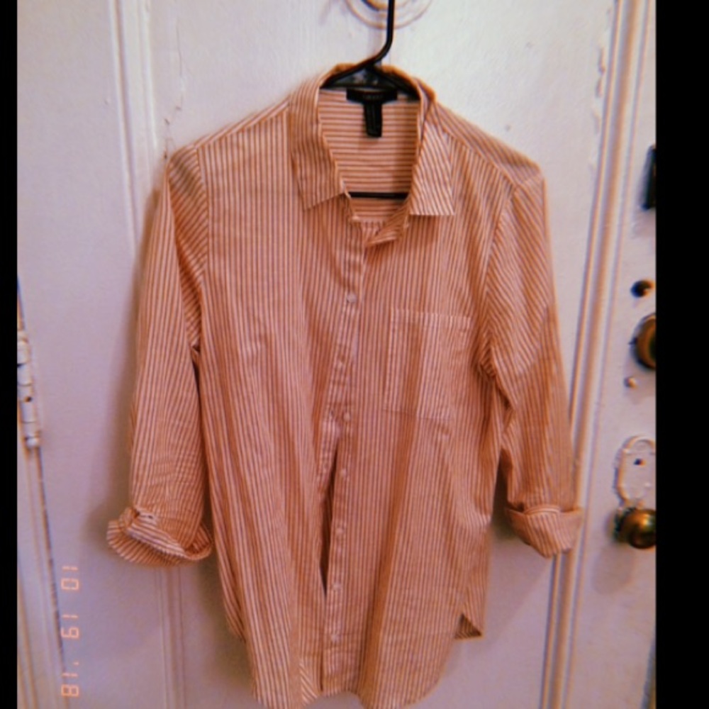 Vintage looking button downs - Picture 2 of 5